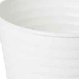 White Metal Ribbed Round Plant pot (Dia)14.7cm
