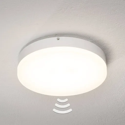 Naxo LED ceiling light, sensor, 3,000 K, IP44