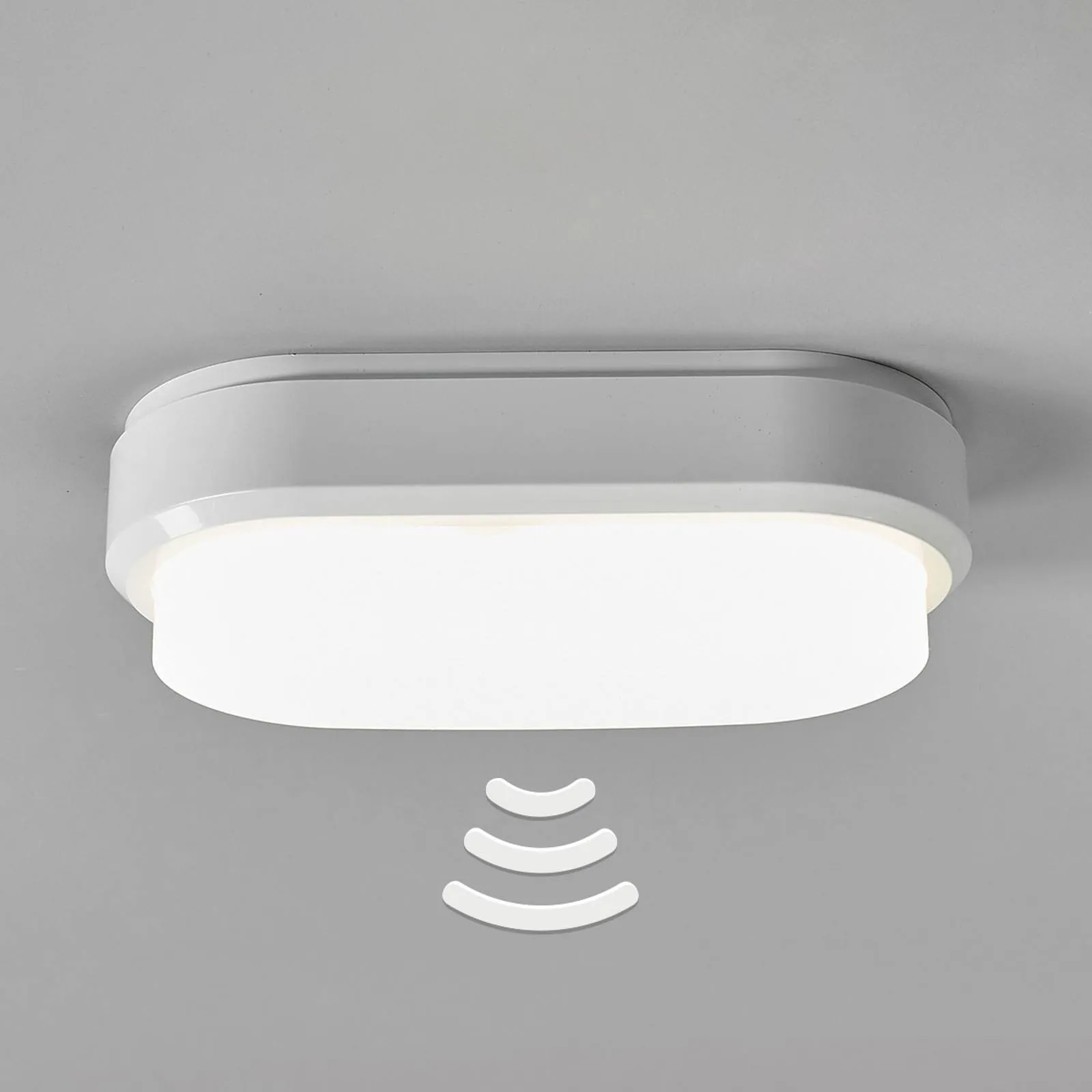 Bulkhead - oval LED ceiling lamp with sensor