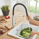 Grohe Concetto kitchen tap with pull down spout