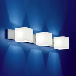 3-bulb wall light CUBE with no-glare