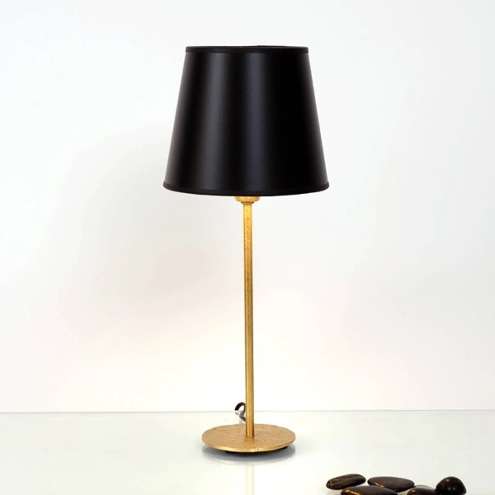 Black-golden table lamp Mattia
