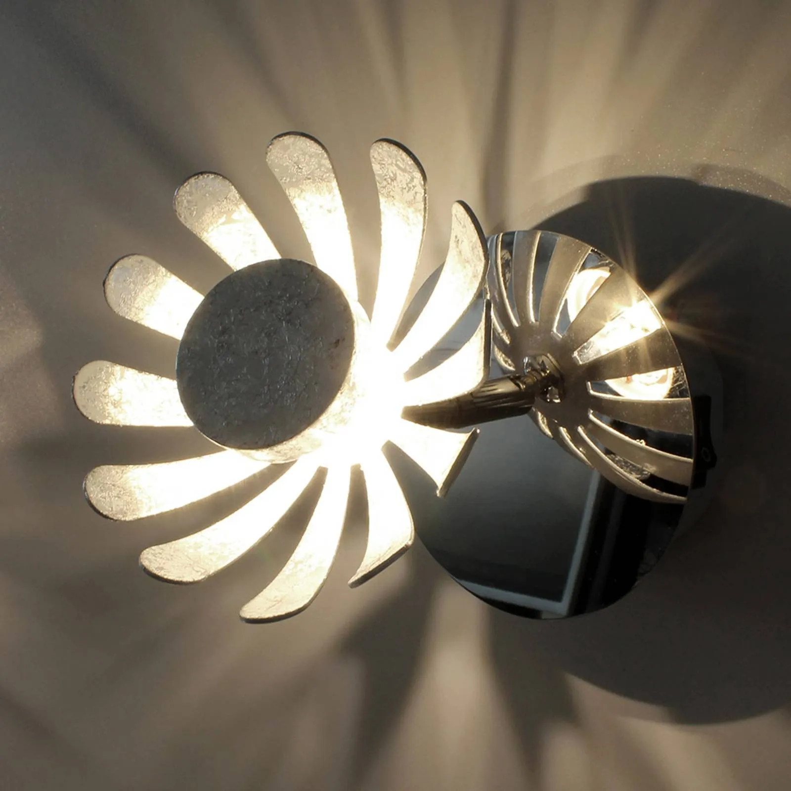 Bloom LED wall light, silver
