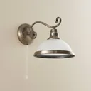 Elegant wall lamp Frieda, classic style