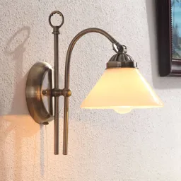 Antique-looking wall light Otis