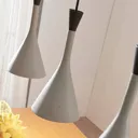 Three-bulb pendant light Flynn for dining tables