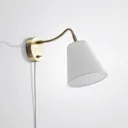 Lindby Ethan wall lamp with plug, antique brass