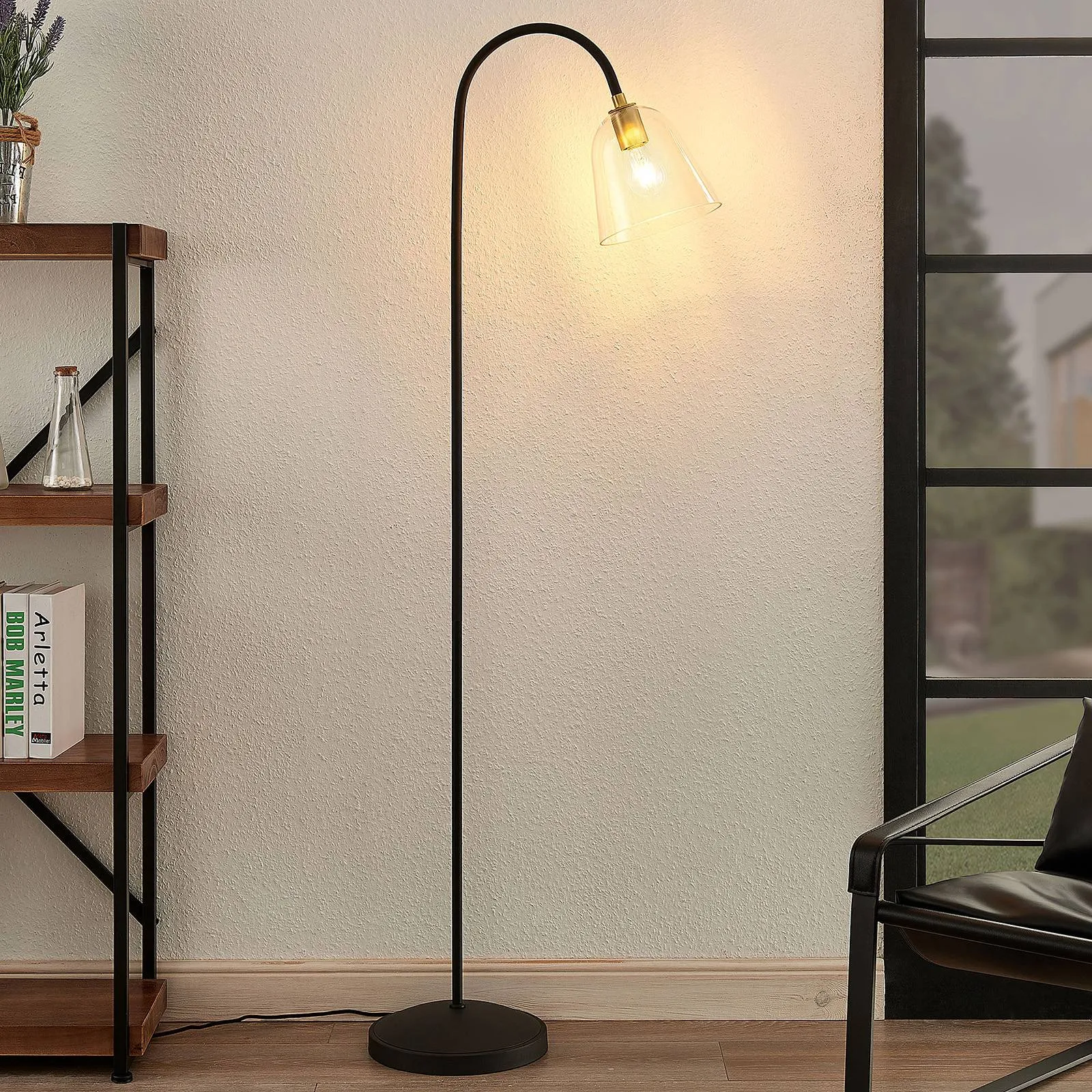 Lucande Anjita floor lamp, glass lampshade