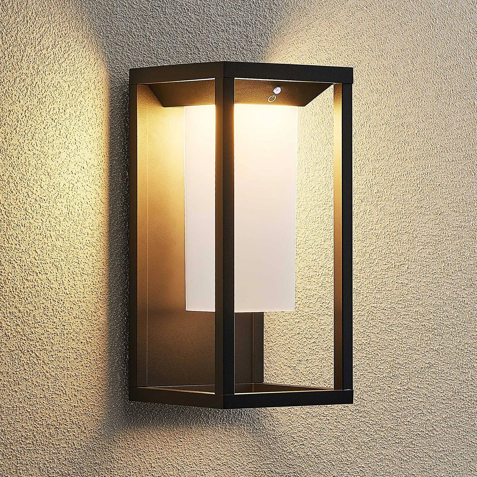 Lucande Eliel LED solar wall light