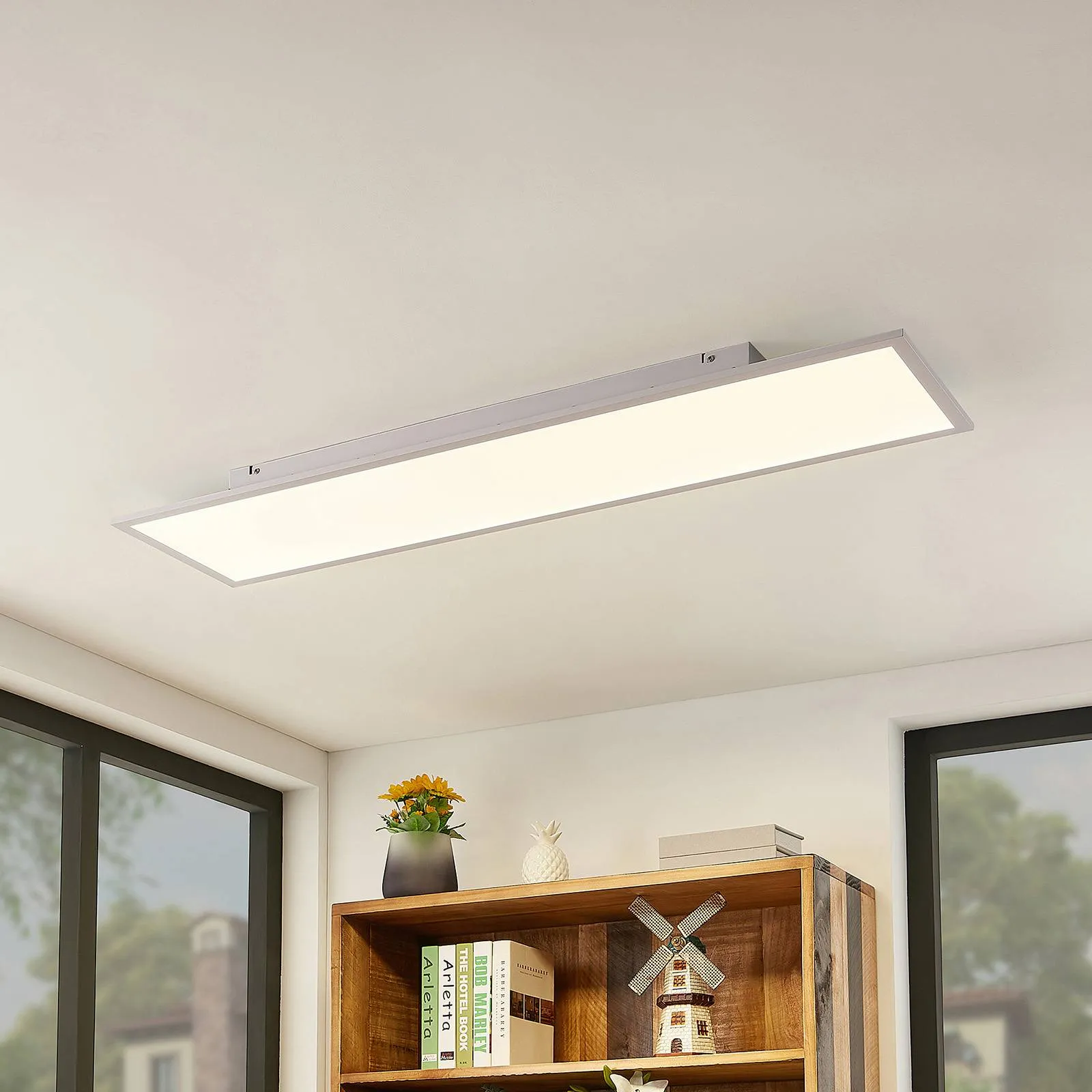 Lindby Luay LED panel, 3,000-6,000 K, 30 x 120 cm