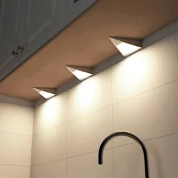 Prios Odia LED under-cabinet light 3-bulb
