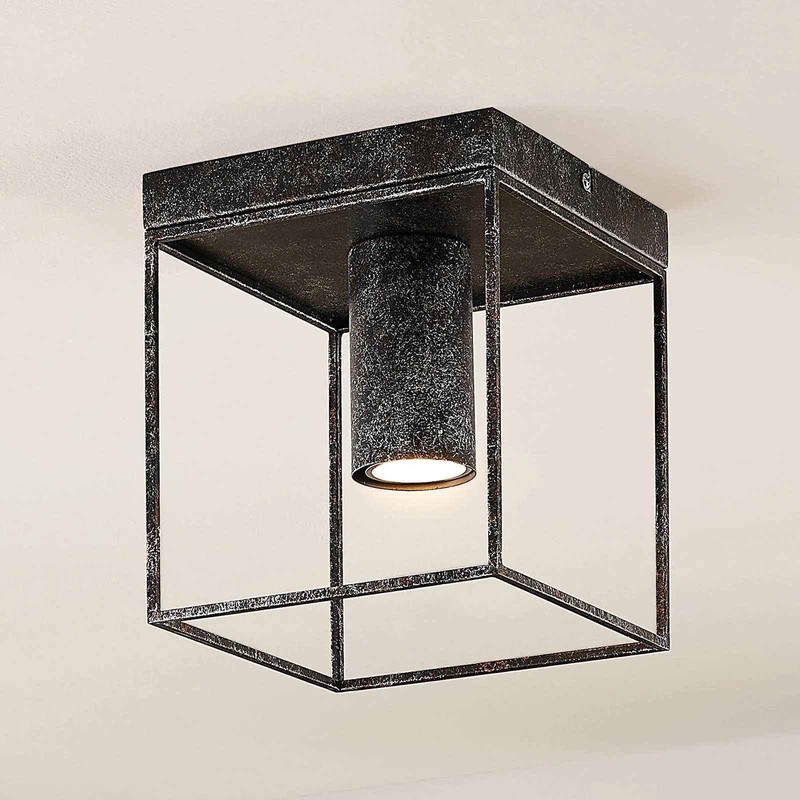 Lindby Disabio ceiling lamp made of metal, rust