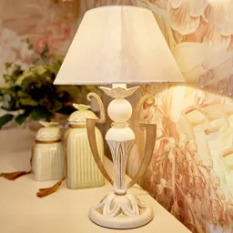 Monile table lamp