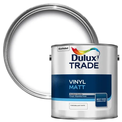 Dulux Trade Pure brilliant white Matt Emulsion paint, 2.5L