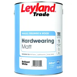 Leyland Trade Brilliant white Matt Emulsion paint, 5L