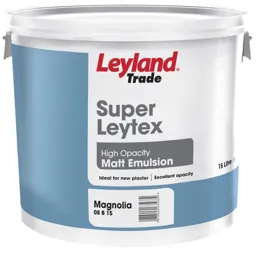 Leyland Trade Magnolia Matt Emulsion paint 15L