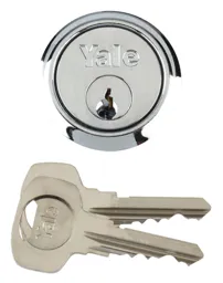 Yale Chrome-plated Metal Single Rim Cylinder lock, (L)42mm