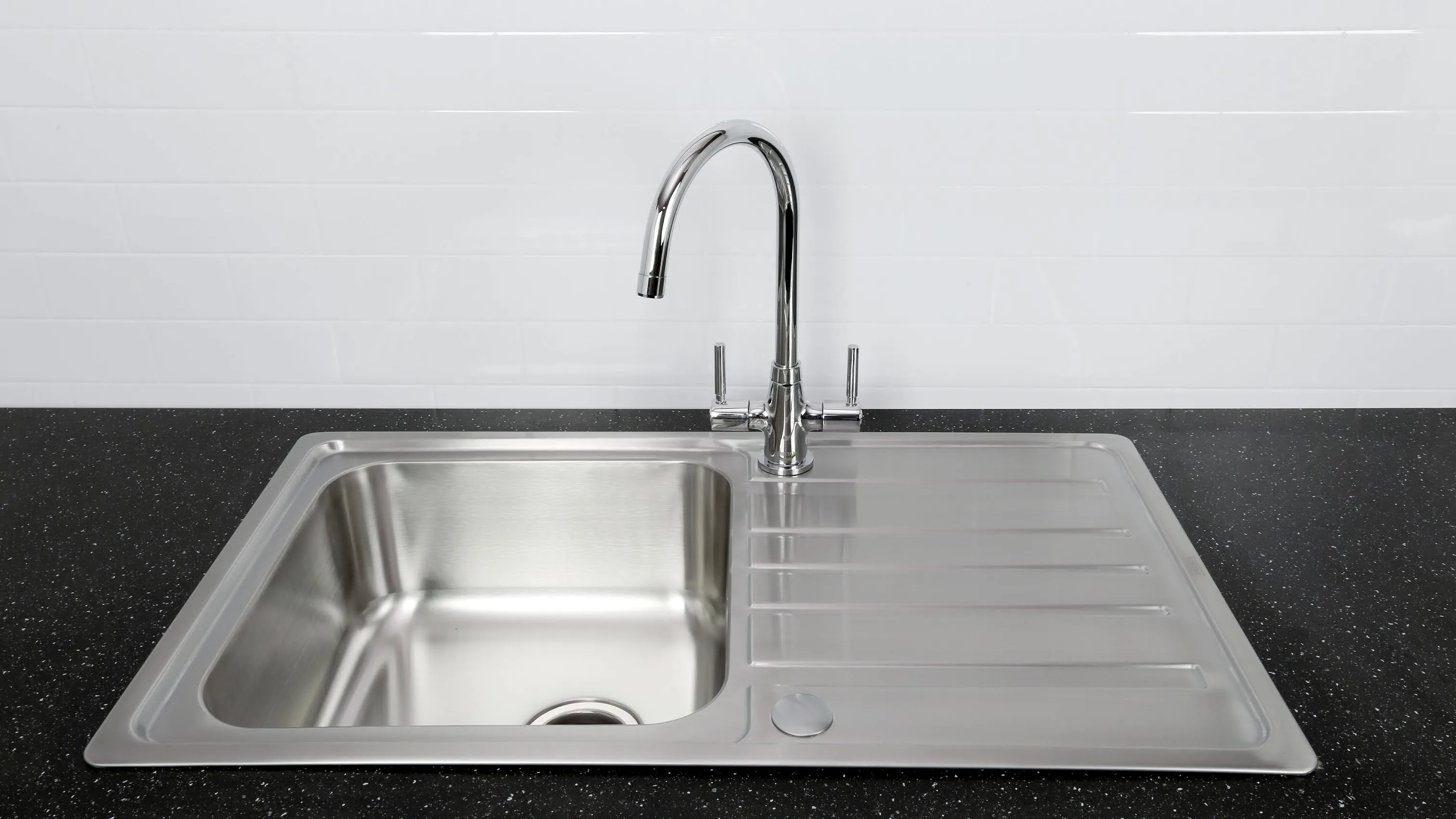 Bristan Index Kitchen Sink 1 Bowl & Monza Easyfit Kitchen Mixer Tap Chrome