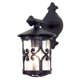 Robust Hereford outdoor wall lamp