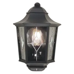 Grand outdoor wall lamp Norfolk with lead glazing