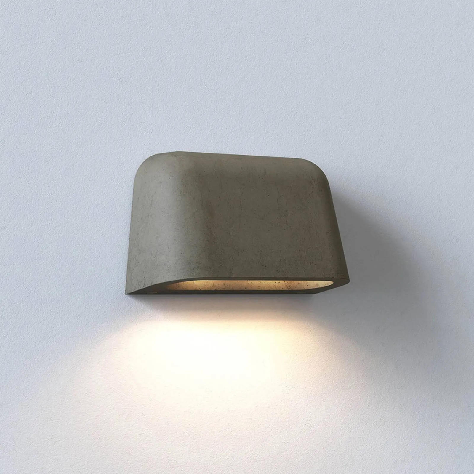 Astro Mast Twin outdoor wall light, concrete