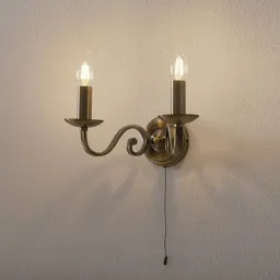 Richmond wall light, two-bulb with a pull switch