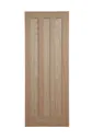Vertical 3 panel Oak veneer Internal Door, (H)1981mm (W)610mm (T)35mm
