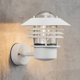 White outdoor wall lamp Island