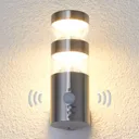 Lanea LED outdoor wall light, straight, sensor