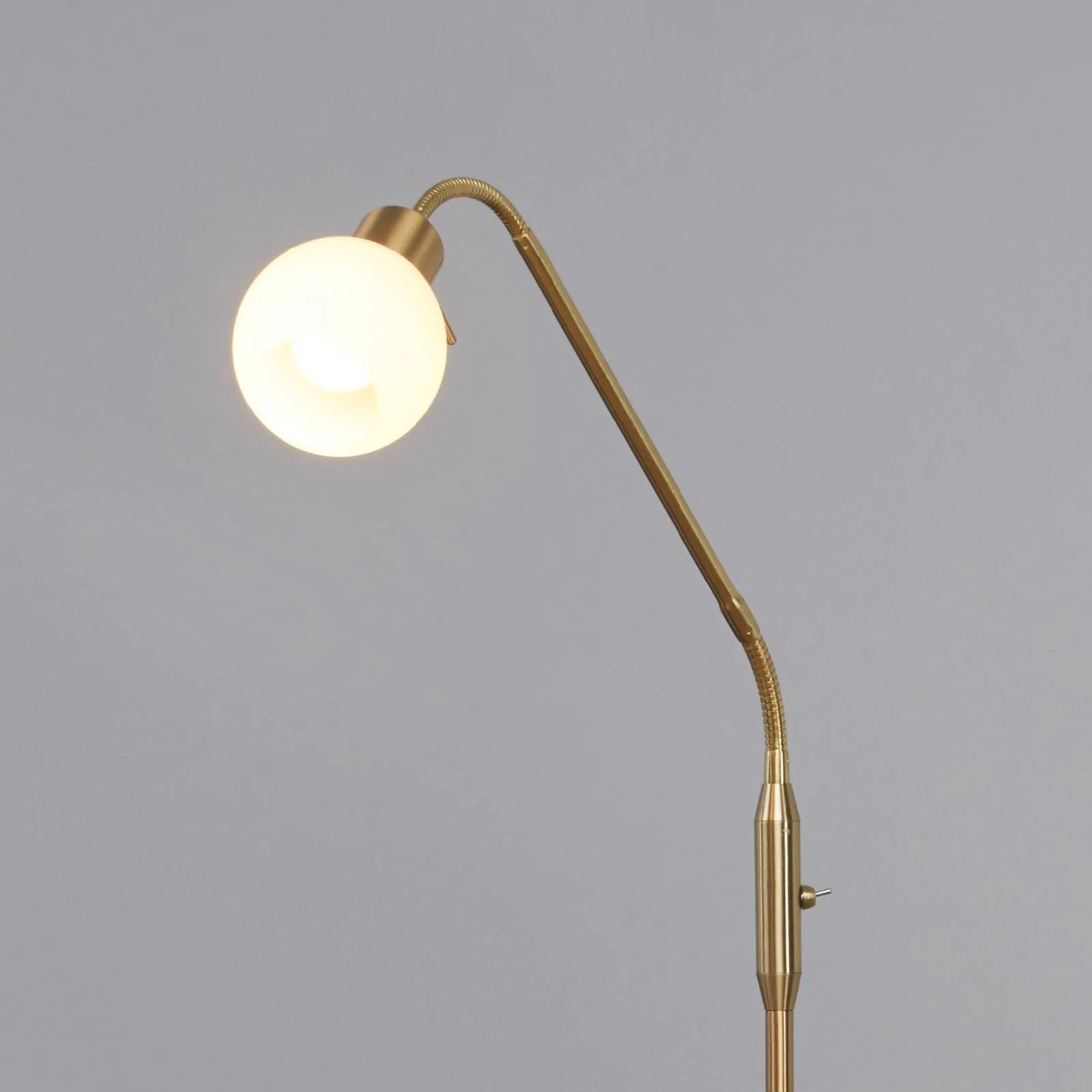 Elaina - LED reading light in brass