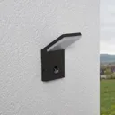 LED outdoor wall light Nevio with motion detector