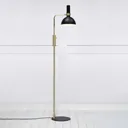 Dimmable Larry floor lamp, black and brass