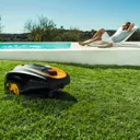 McCulloch R1000 Cordless Robotic Lawnmower 170mm - 1 x 2.1ah Integrated Li-ion, Charger
