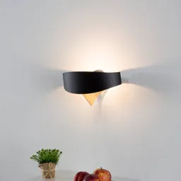 Black and gold LED designer wall lamp Scudo