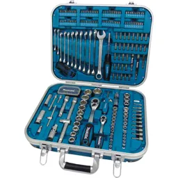 Makita 227 Piece General Maintenance Tool Set